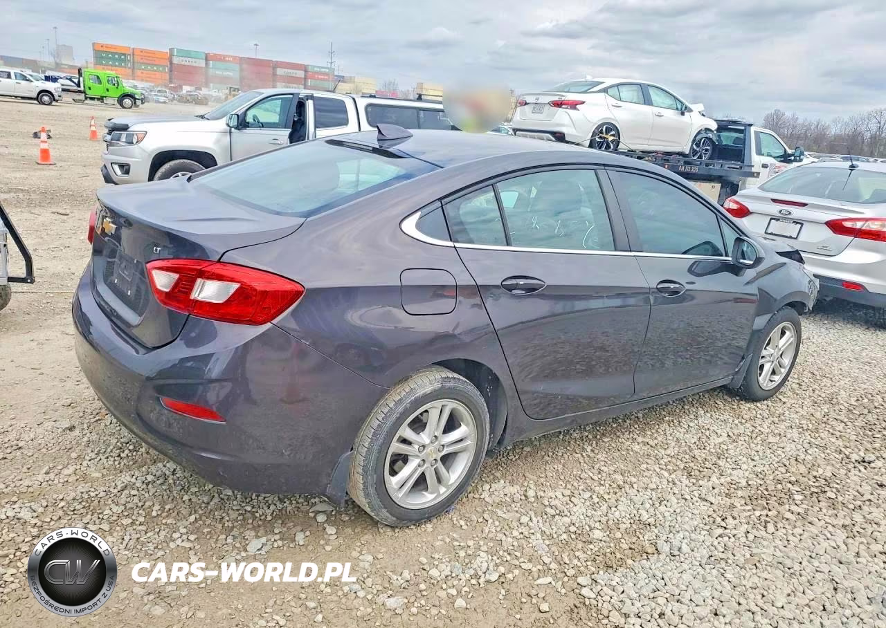 2017 Chevrolet Cruze Lt VIN:1G1BE5SM4H7241756 - 3