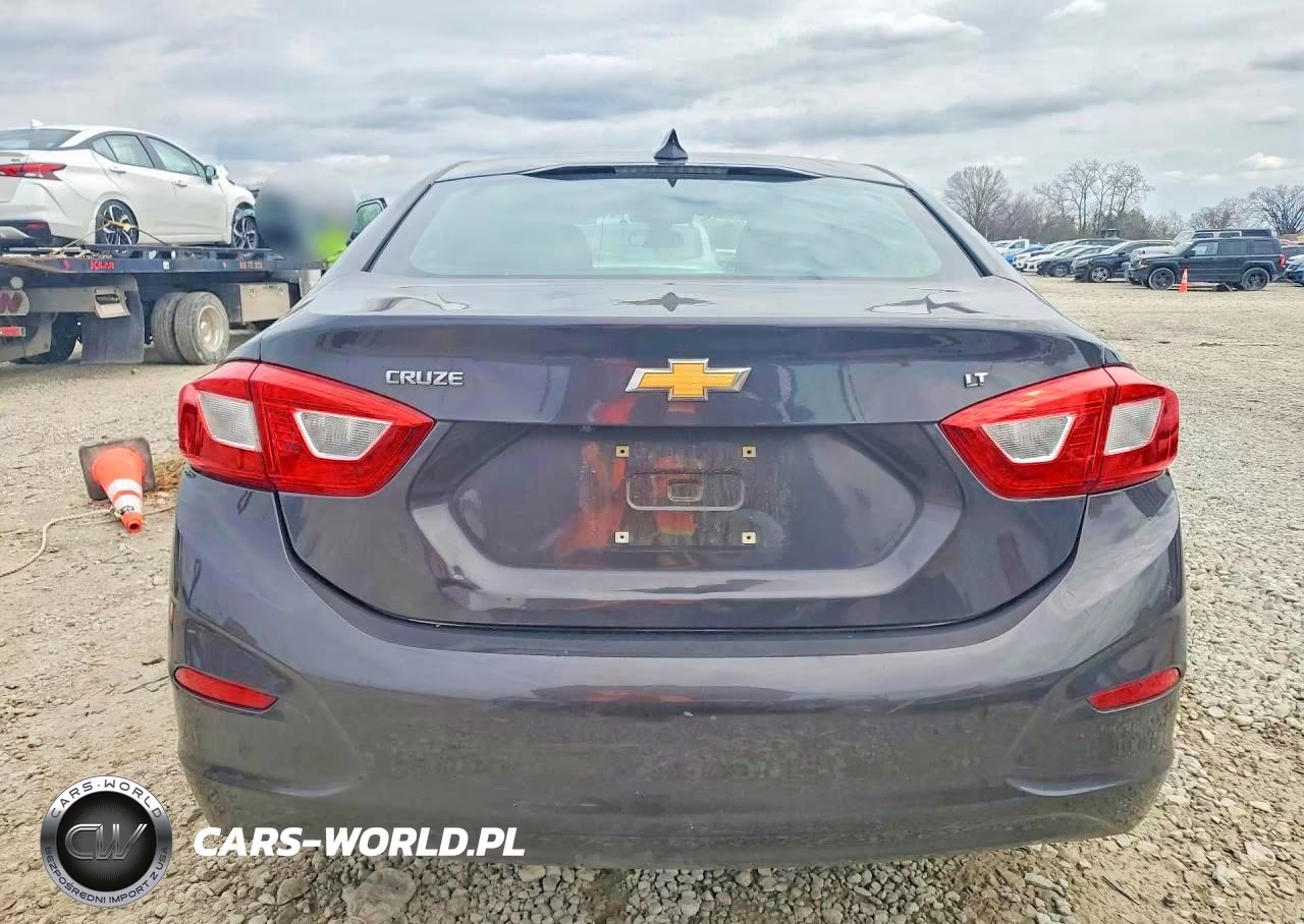 2017 Chevrolet Cruze Lt VIN:1G1BE5SM4H7241756 - 6