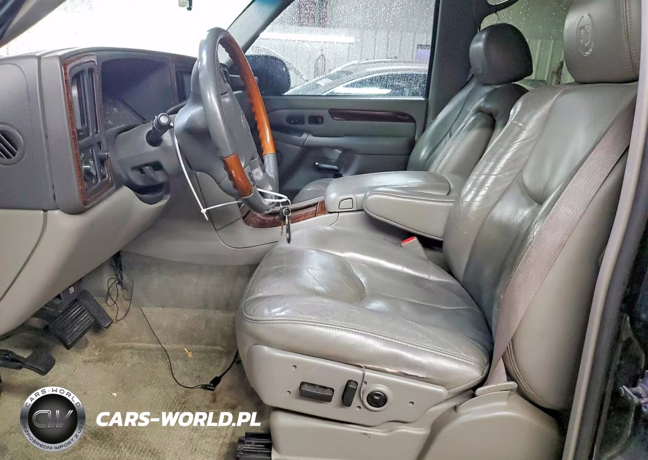 2003 Cadillac Escalade Luxury VIN:1GYEK63N33R130259 - 7