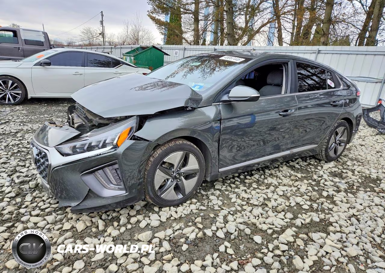2020 Hyundai Ioniq Hybrid Sel