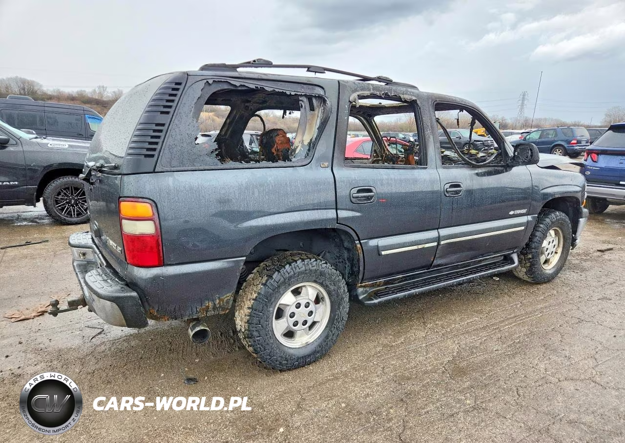 2003 Chevrolet Tahoe K1500 VIN:1GNEK13Z33J186154 - 3