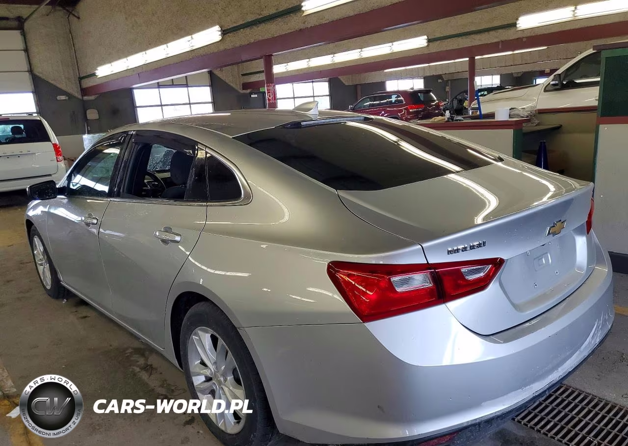 2017 Chevrolet Malibu Lt VIN:1G1ZE5ST3HF108031 - 2