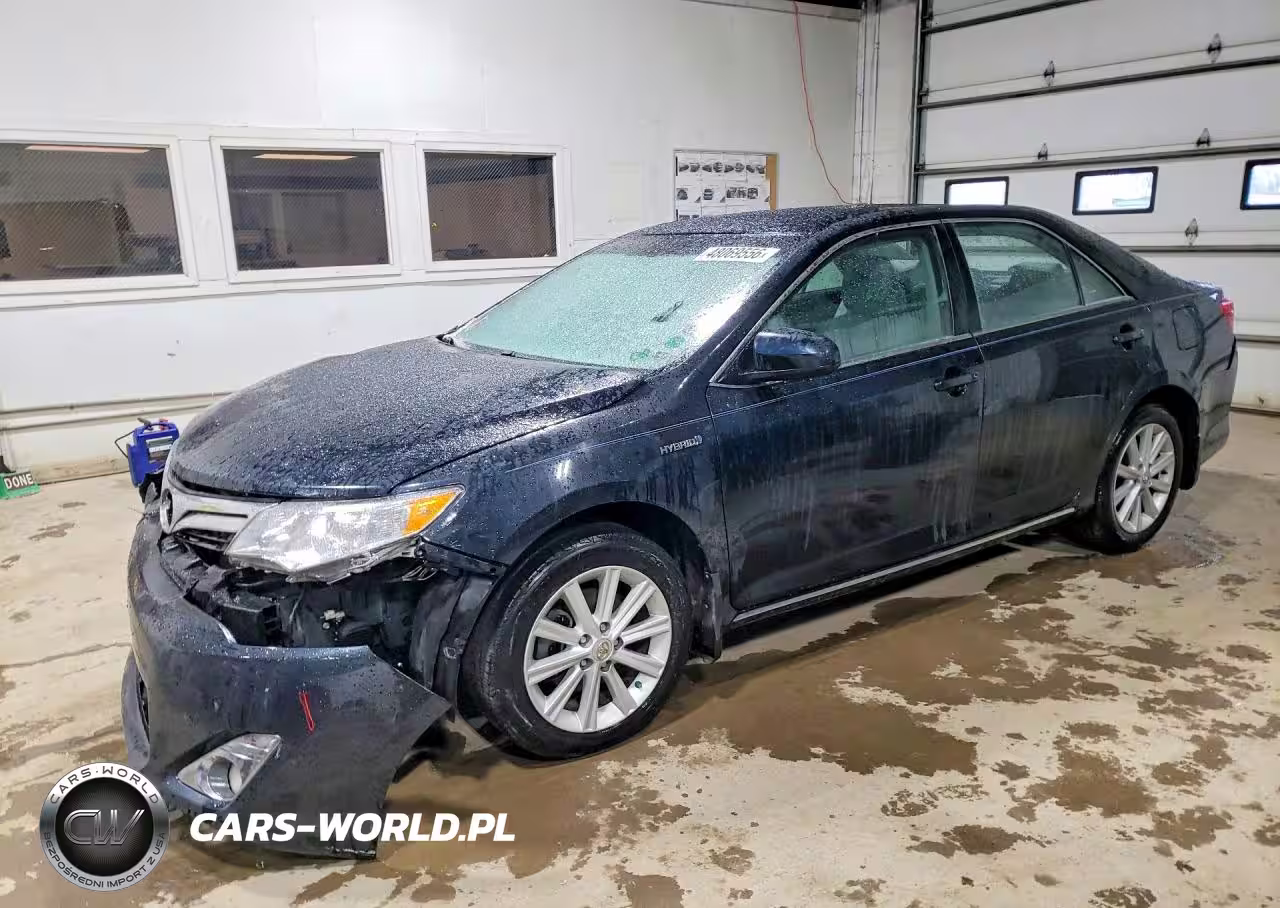 2012 Toyota Camry Hybrid