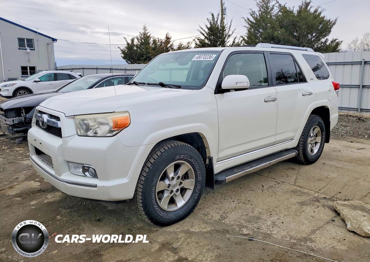 2013 Toyota 4Runner Sr5
