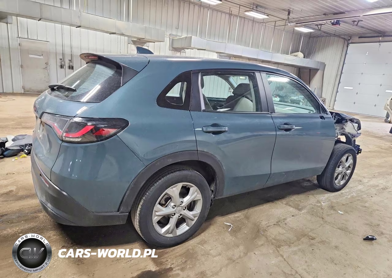 2025 Honda Hr-V Lx VIN:3CZRZ2H39SM761398 - 3