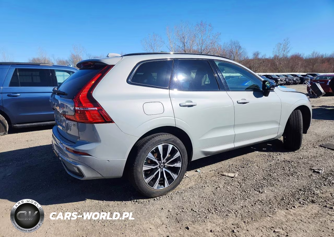2024 Volvo Xc60 Plus VIN:YV4L12RLXR1710787 - 3