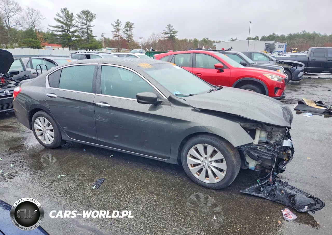 2015 Honda Accord Sport VIN:1HGCR2F52FA071965 - 4