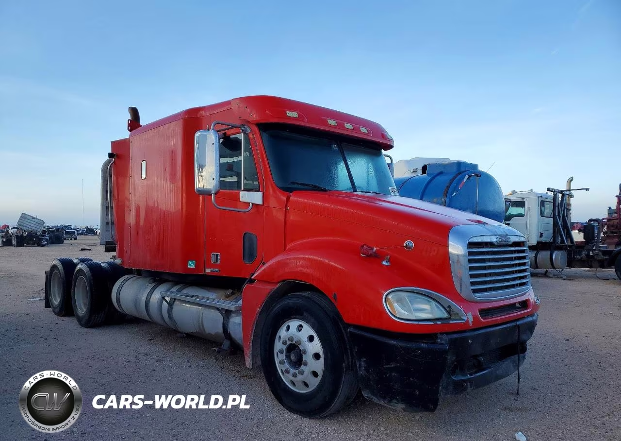 2007 Freightliner Columbia 120 Semi Truck