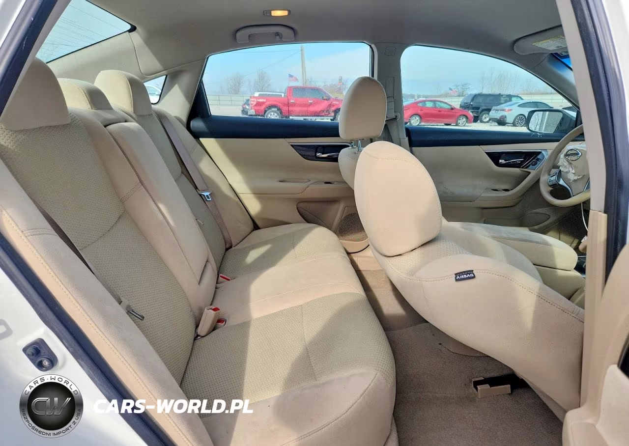 2014 Nissan Altima 2.5 S VIN:1N4AL3AP9EC126507 - 10