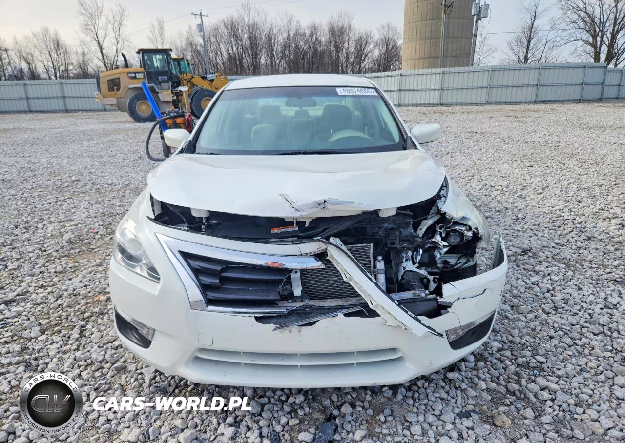 2014 Nissan Altima 2.5 S VIN:1N4AL3AP9EC126507 - 5