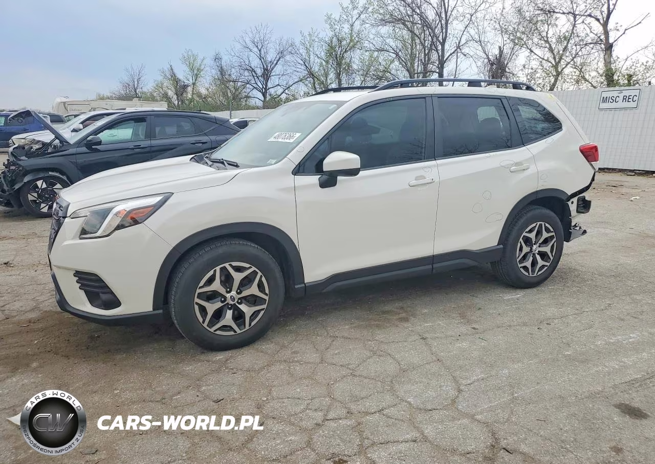 2022 Subaru Forester Premium – zdjęcie 1 z 13