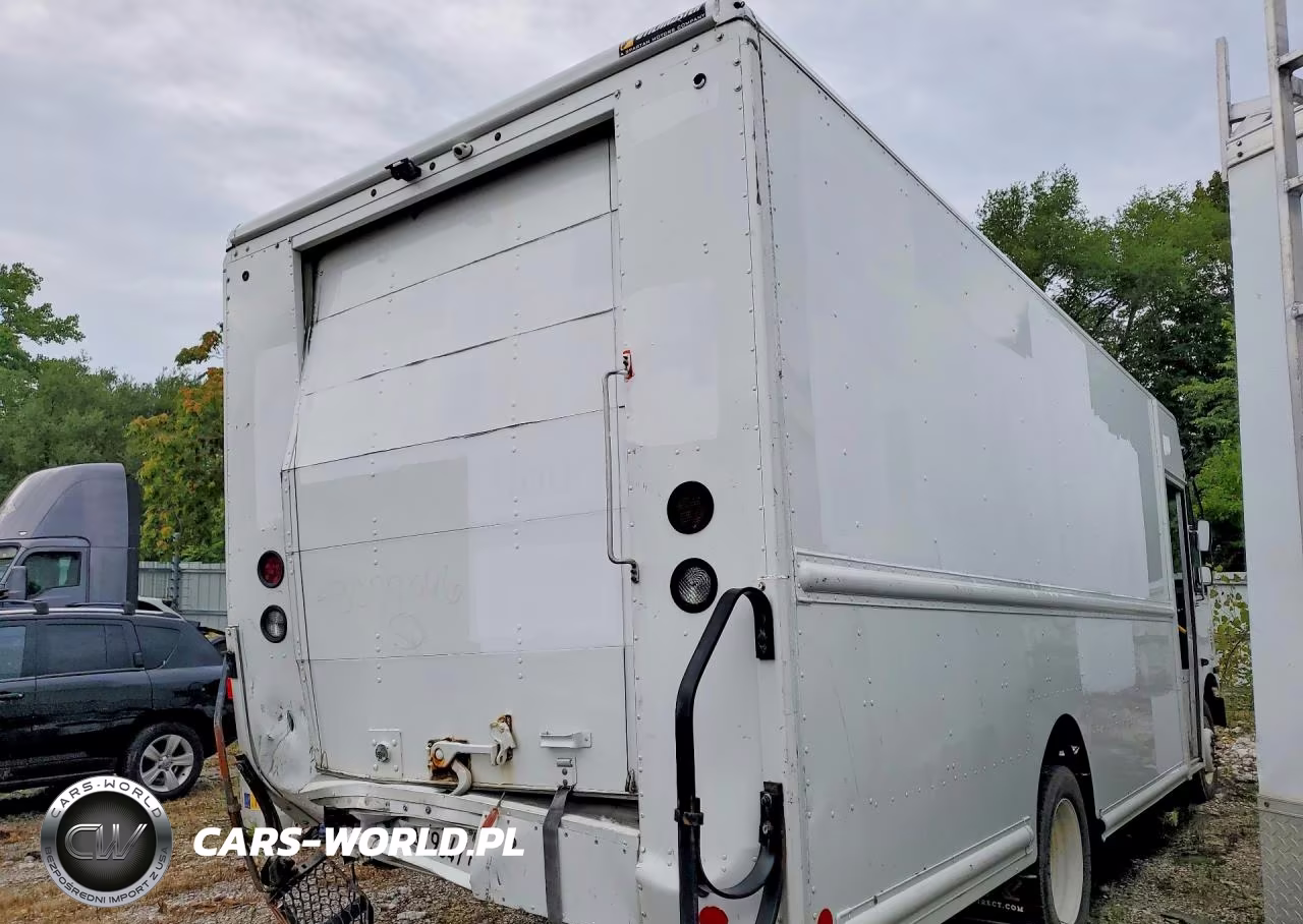 2019 Ford F59 Delivery Truck VIN:1F65F5KY4K0A14025 - 3