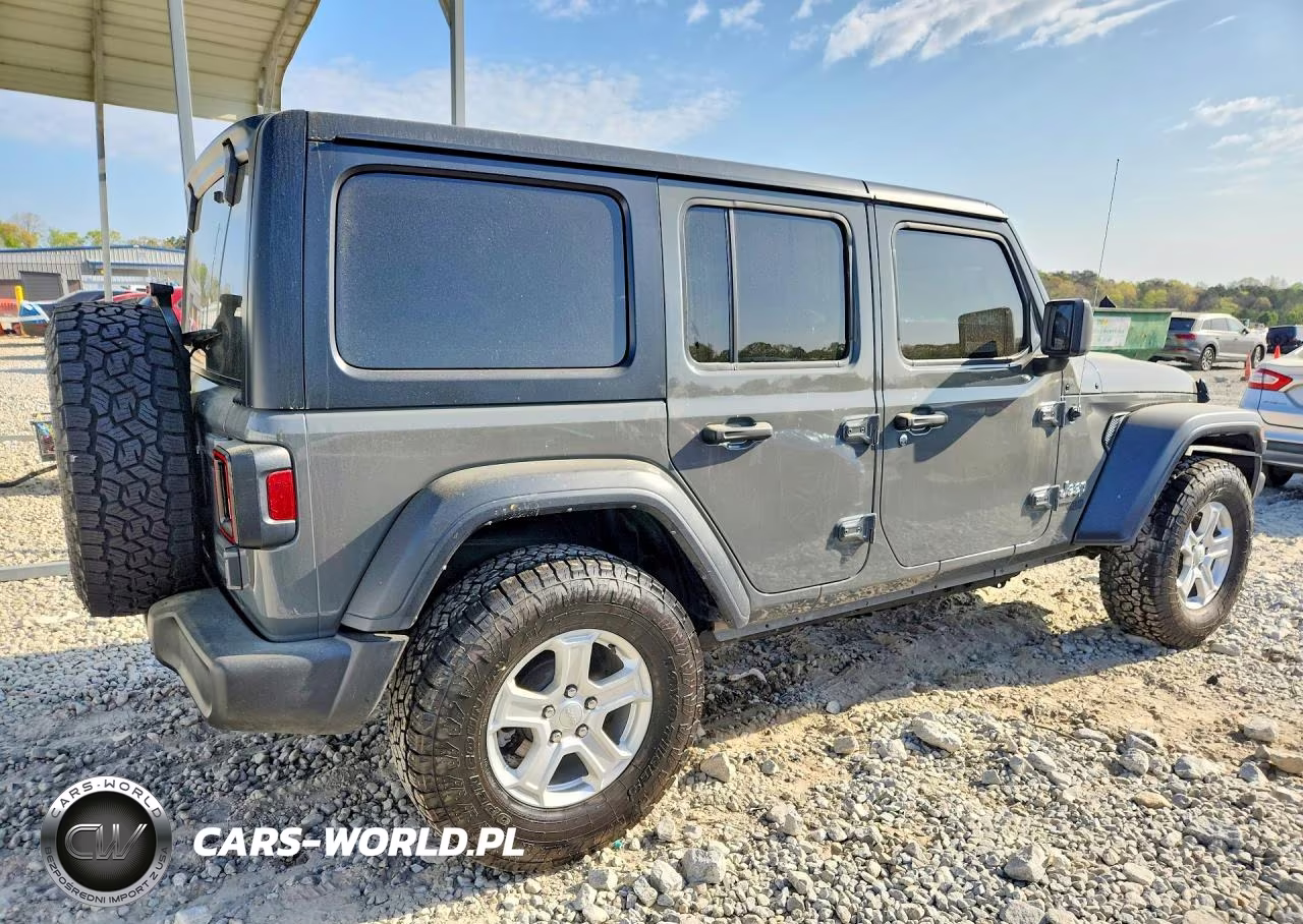 2019 Jeep Wrangler Unlimited Sport VIN:1C4HJXDG8KW598063 - 3