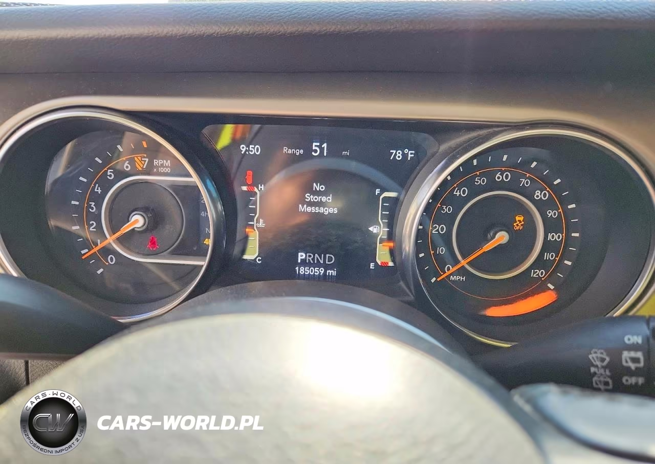 2019 Jeep Wrangler Unlimited Sport VIN:1C4HJXDG8KW598063 - 9