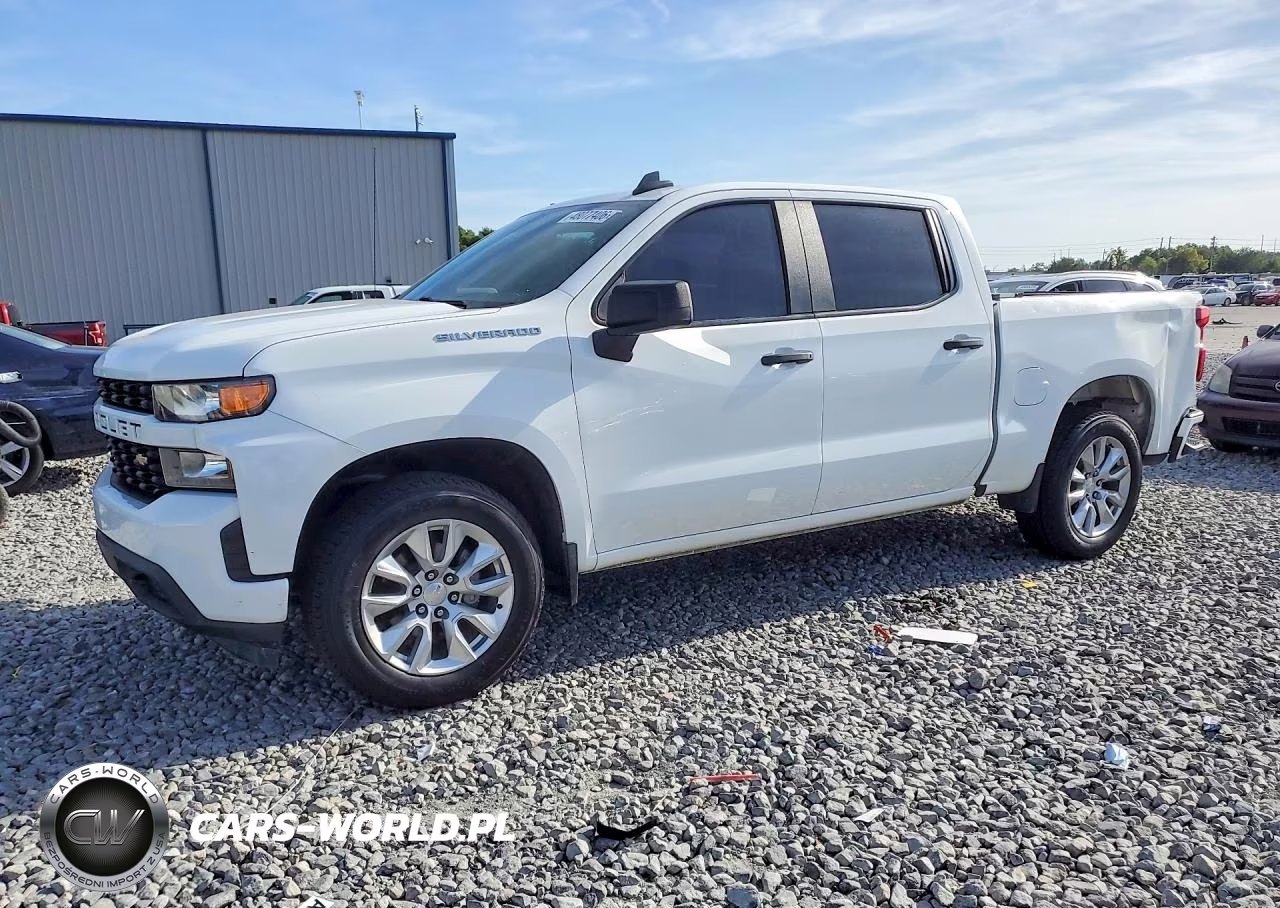 2022 Chevrolet Silverado Ltd C1500 Custom