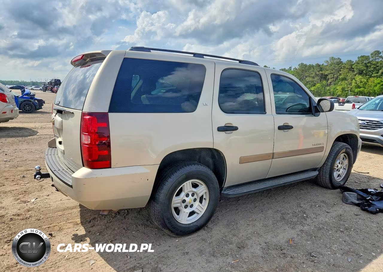 2007 Chevrolet Tahoe C1500 VIN:1GNFC13C37R341127 - 3