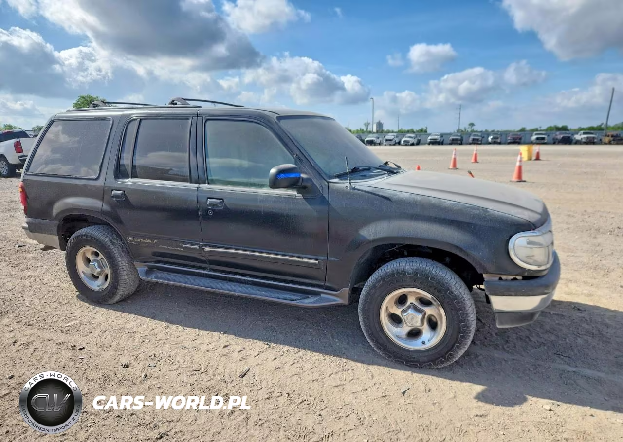 1999 Ford Explorer VIN:1FMZU32P7XZB54746 - 4