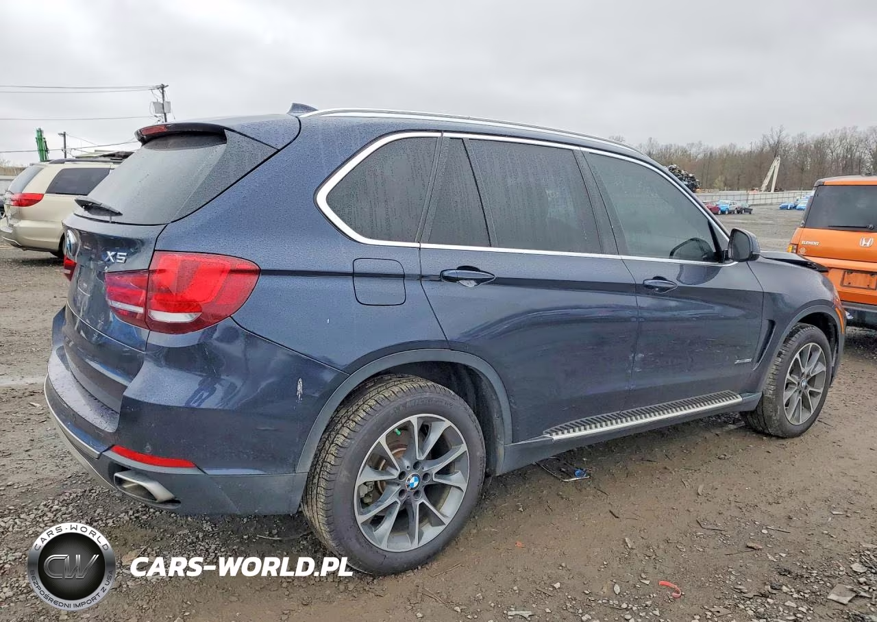 2018 BMW X5 xDrive35I VIN:5UXKR0C51J0X88826 - 3