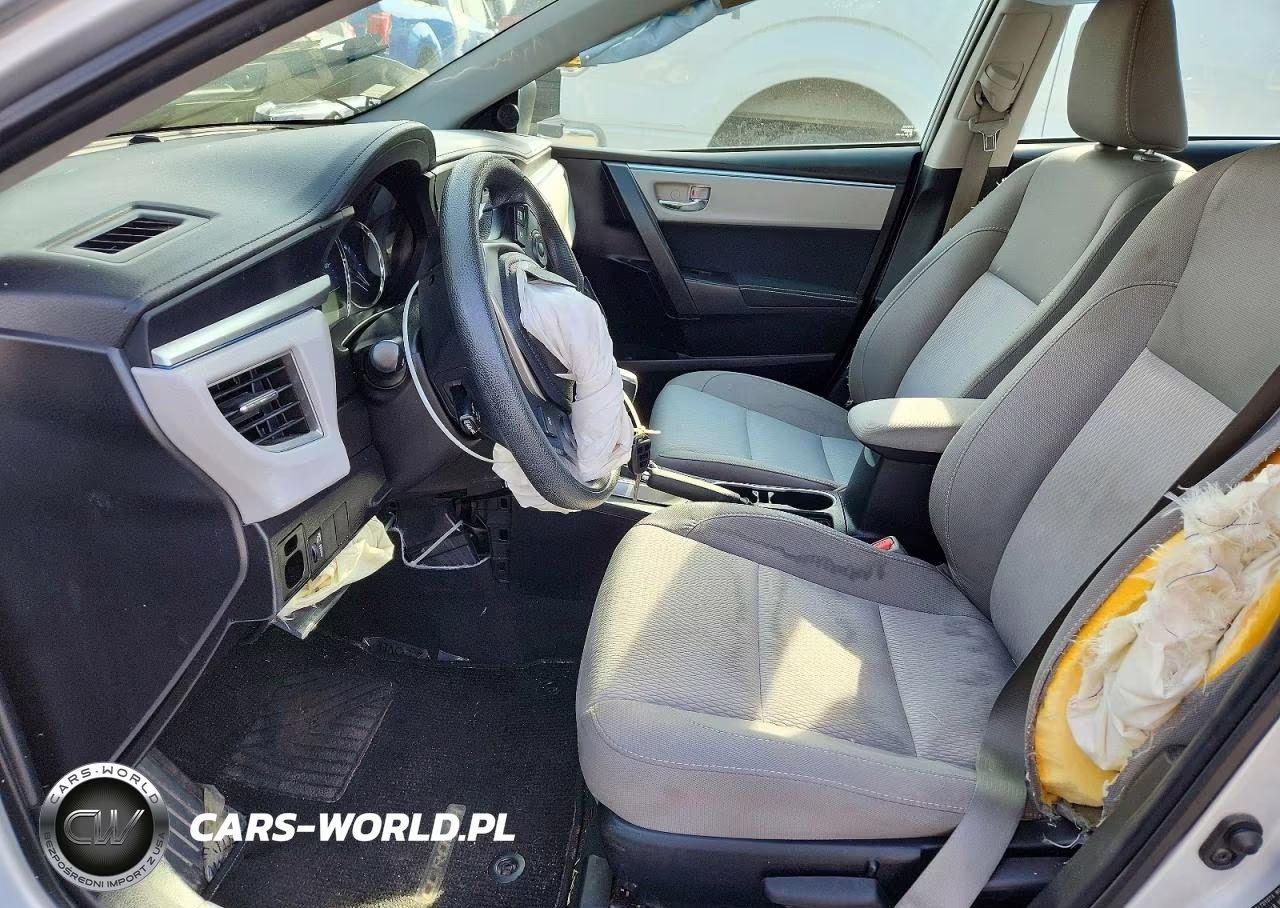 2015 Toyota Corolla Le VIN:2T1BURHE3FC418293 - 7