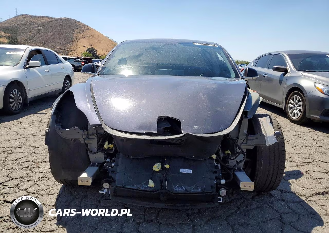 2018 Tesla Model 3 VIN:5YJ3E1EA5JF059540 - 5