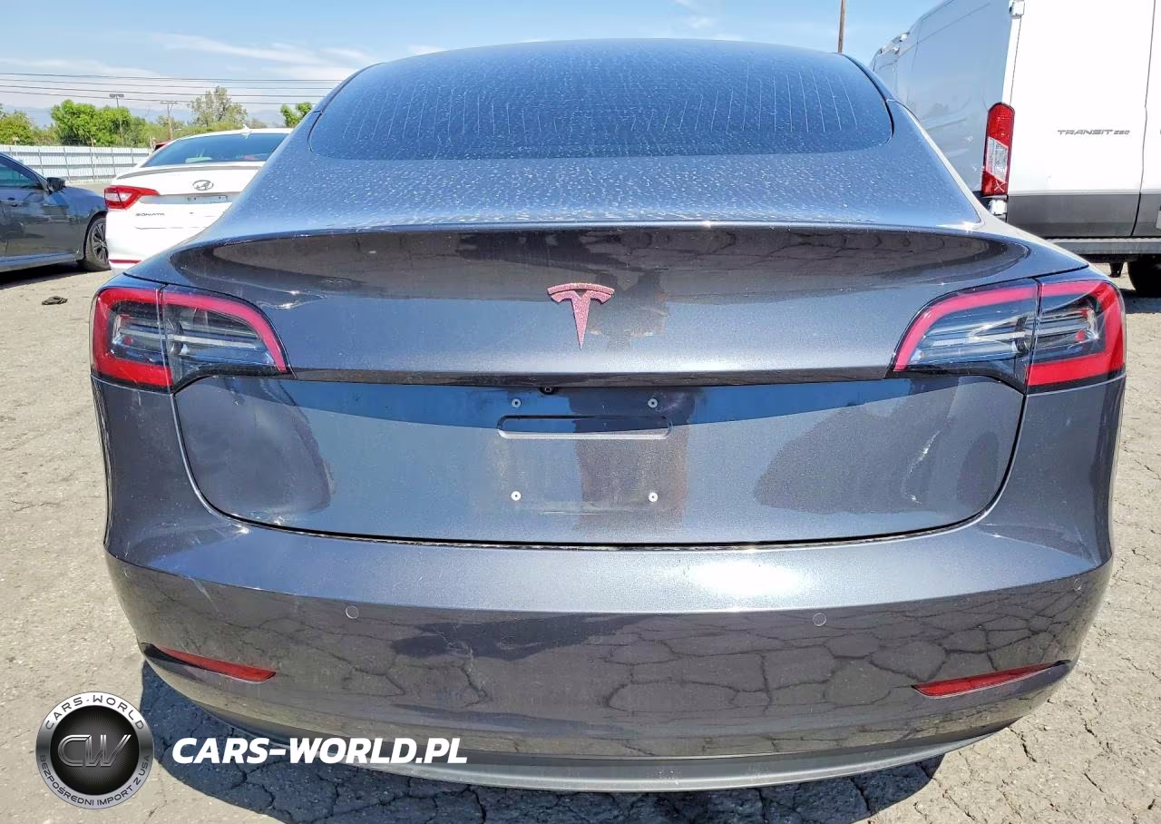 2018 Tesla Model 3 VIN:5YJ3E1EA5JF059540 - 6