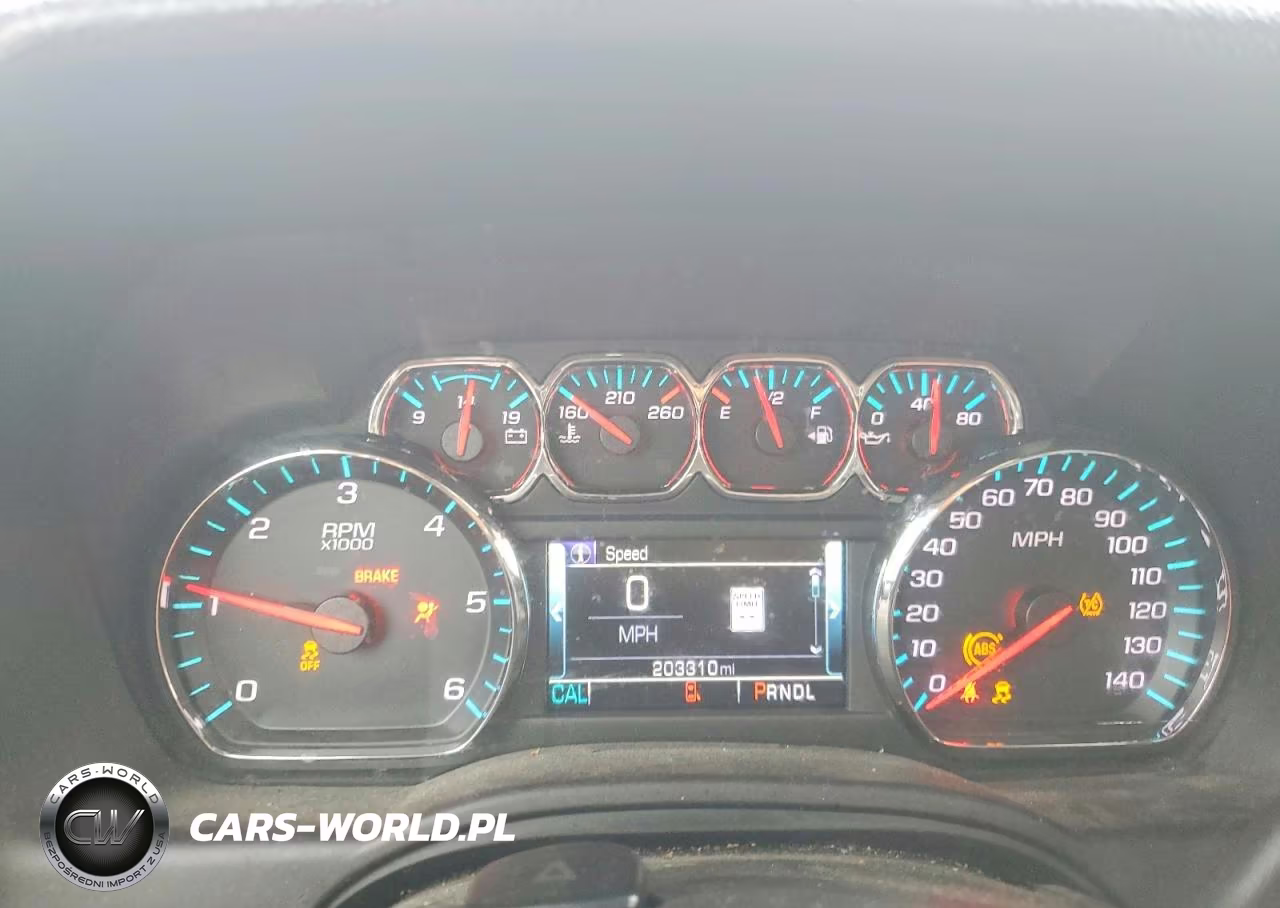 2017 Chevrolet Tahoe Lt VIN:1GNSCBKC6HR163401 - 9