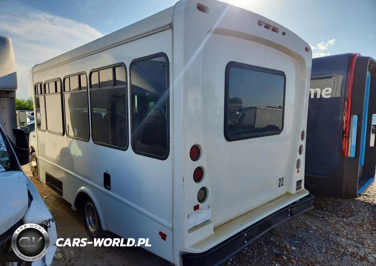 2021 Ford Econoline E350 Super Duty Cutaway Van VIN:1FDEE3FN6MDC09586 - 2