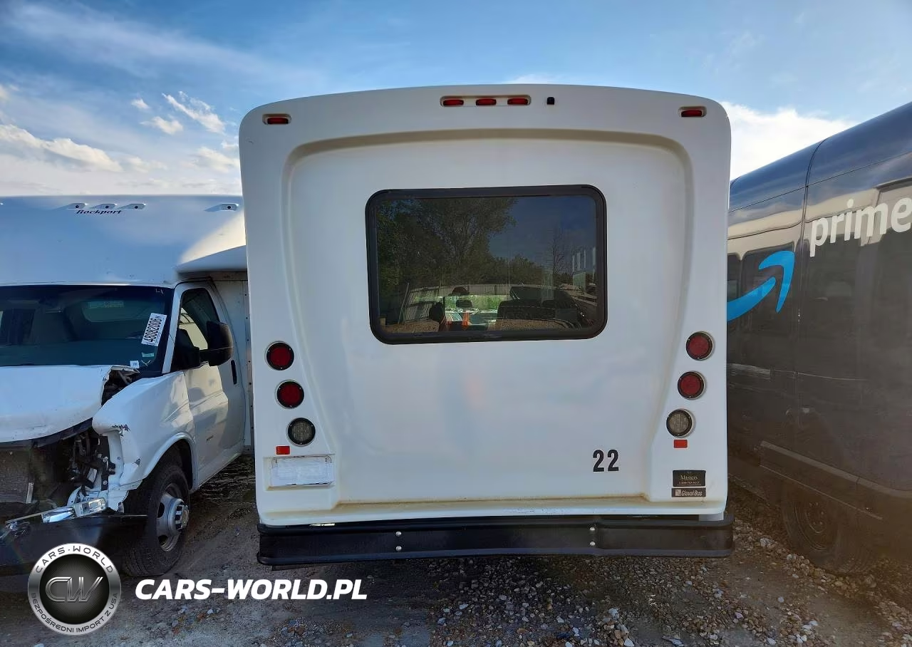 2021 Ford Econoline E350 Super Duty Cutaway Van VIN:1FDEE3FN6MDC09586 - 6