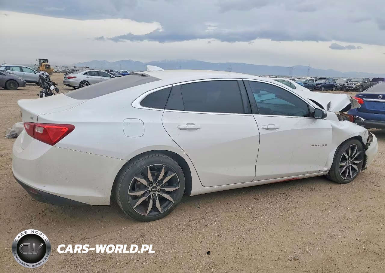2017 Chevrolet Malibu Lt VIN:1G1ZE5ST7HF266274 - 3