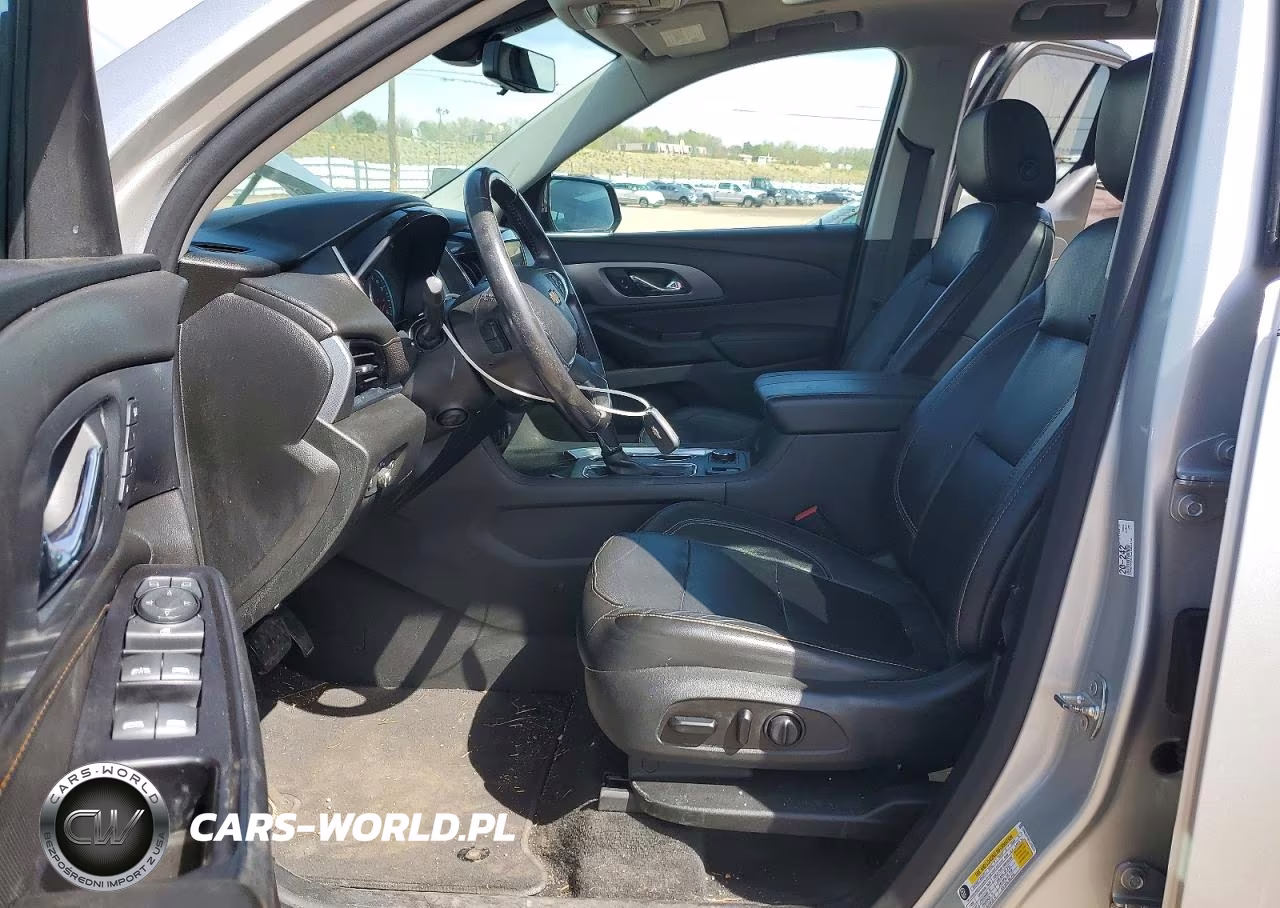 2020 Chevrolet Traverse Premier VIN:1GNEVKKW7LJ181172 - 7