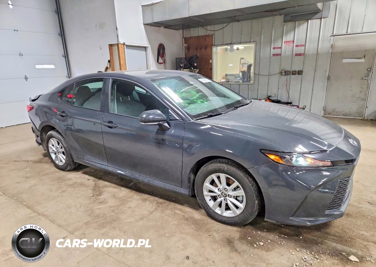 2026 Toyota Camry Le VIN:4T1DBADK4TU038398 - 4
