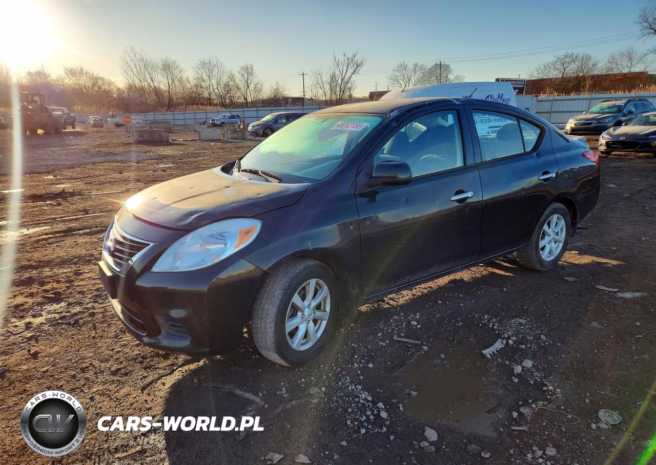 2014 Nissan Versa 1.6 Sv