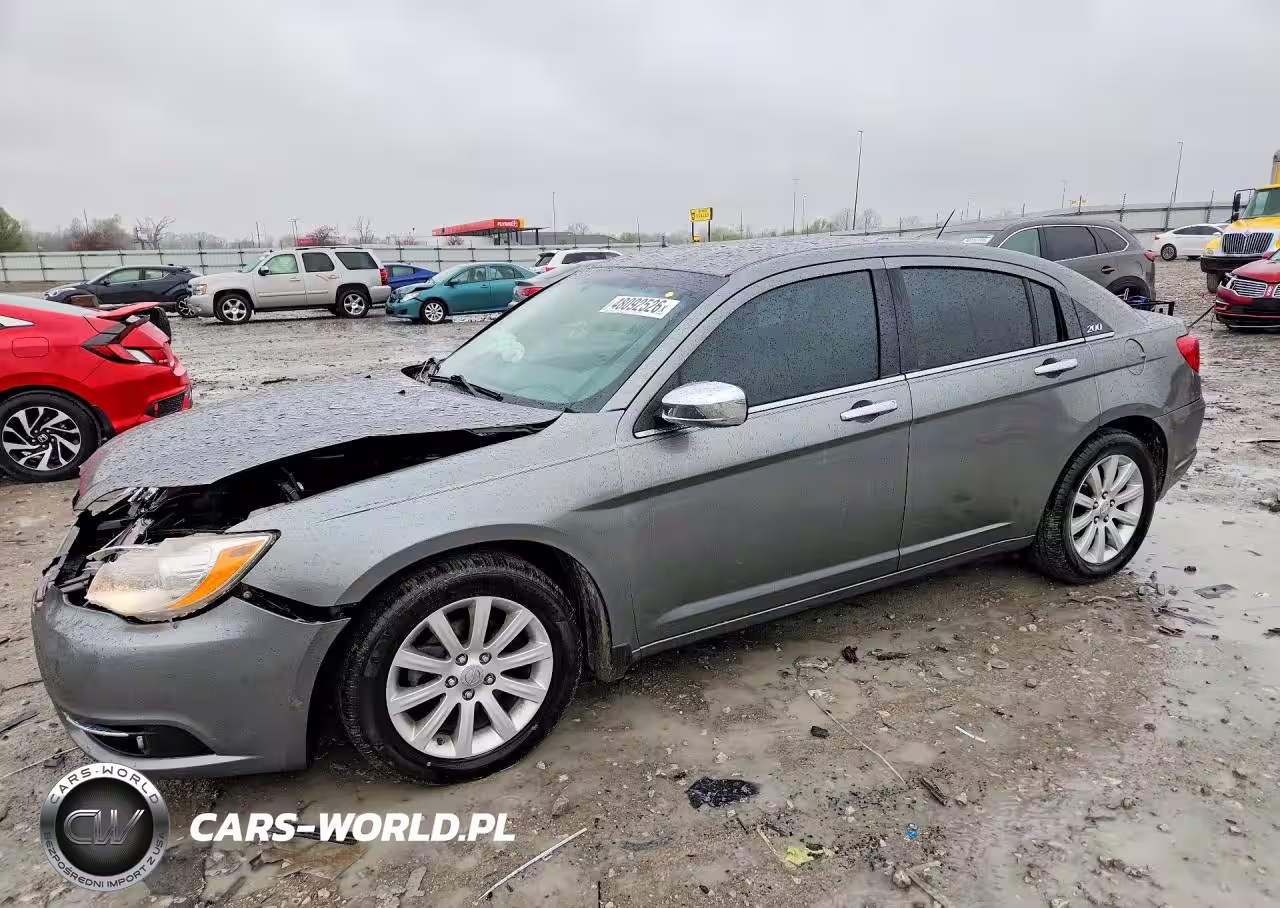 2013 Chrysler 200 Limited