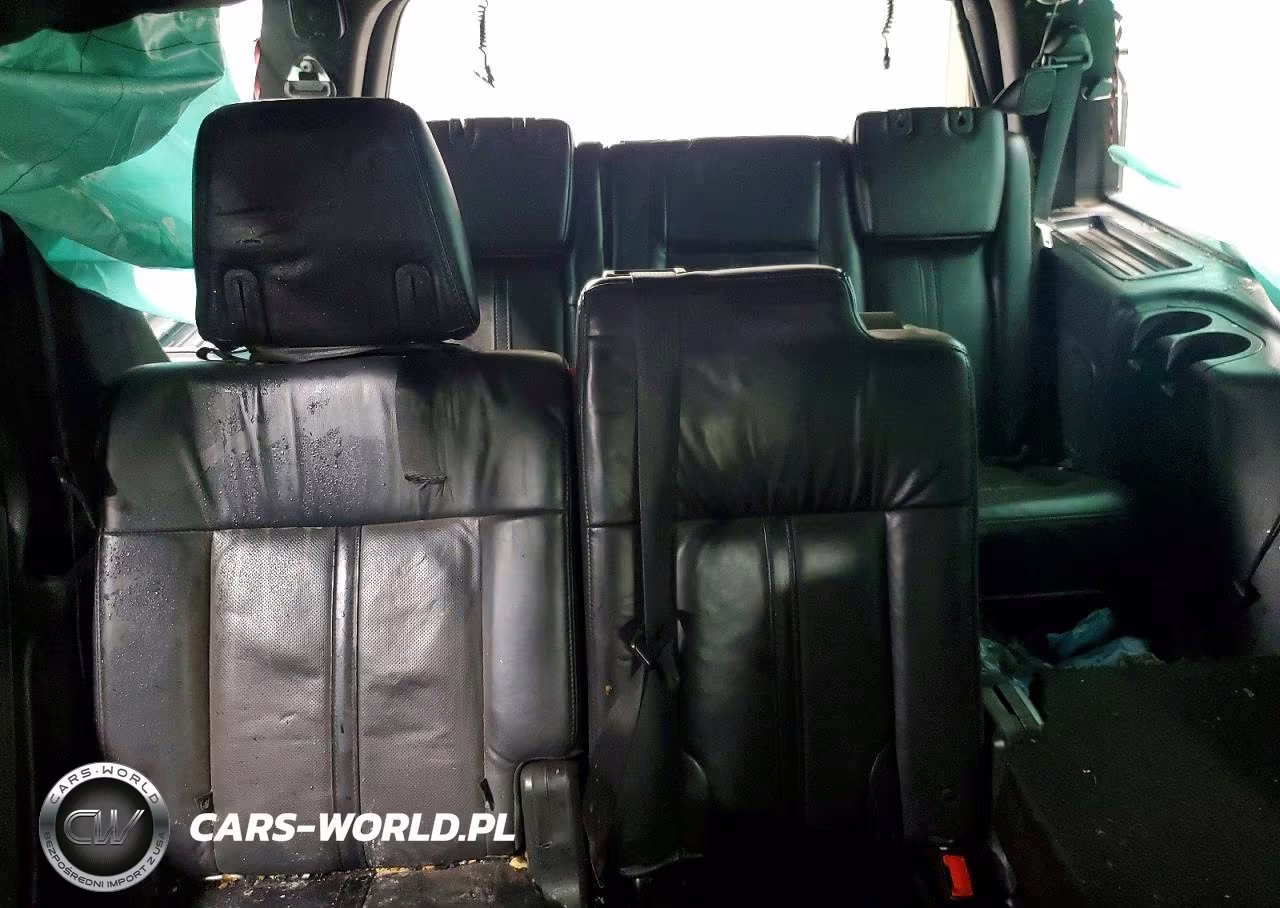 2015 Lincoln Navigator VIN:5LMJJ2JT5FEJ00752 - 10
