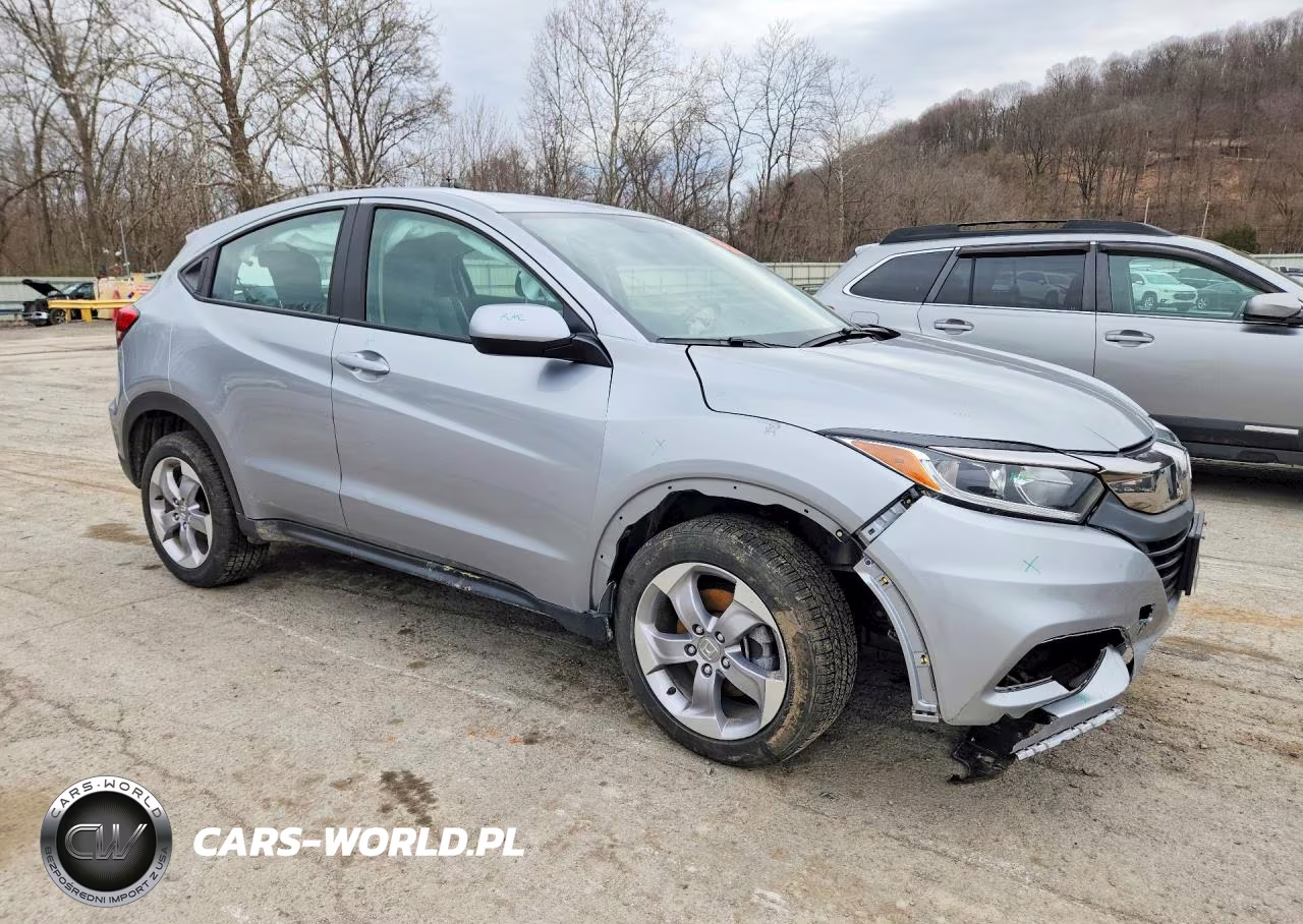2019 Honda Hr-V Lx VIN:3CZRU6H35KG725518 - 4