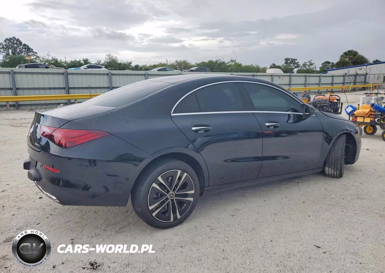 2025 Mercedes-Benz Cla 250 4Matic VIN:W1K5J4HB6SN559032 - 3