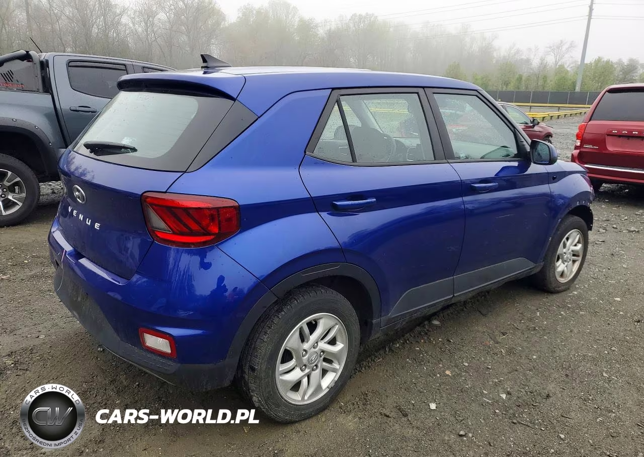 2021 Hyundai Venue Se VIN:KMHRB8A34MU072757 - 3
