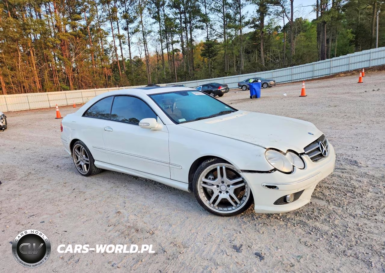 2007 Mercedes-Benz Clk 550 VIN:WDBTJ72H57F218852 - 4