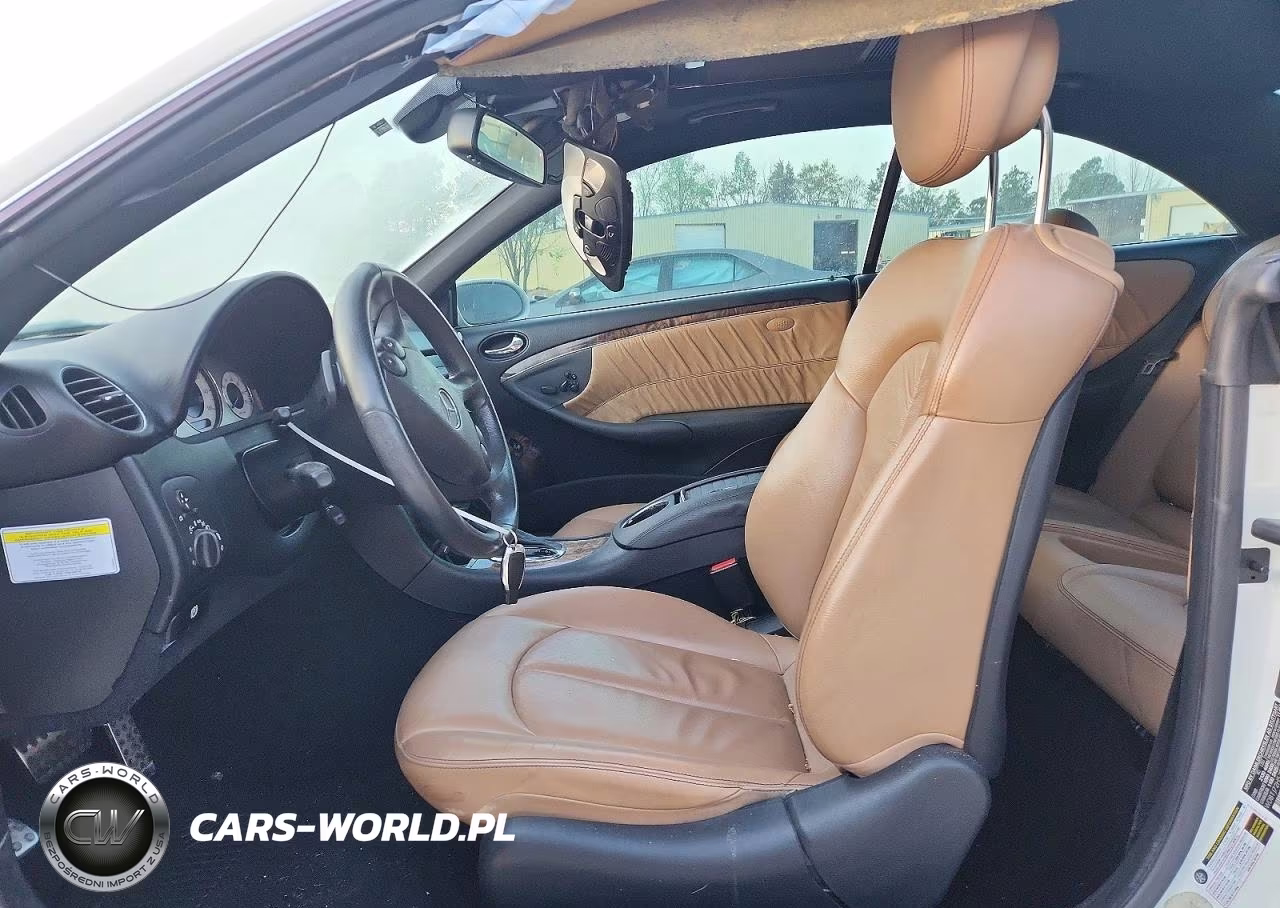 2007 Mercedes-Benz Clk 550 VIN:WDBTJ72H57F218852 - 7