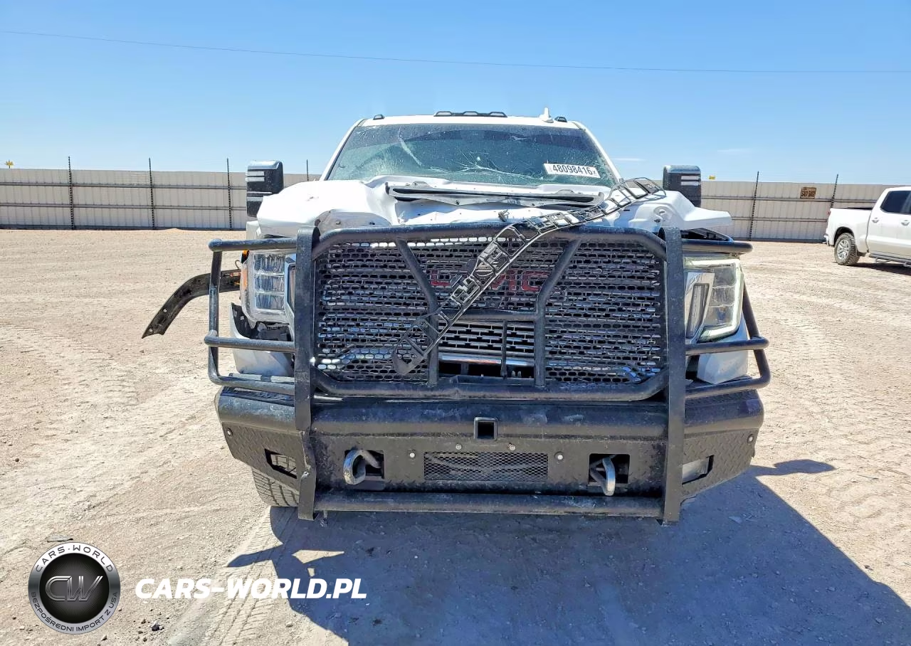 2022 GMC Sierra K3500 Denali VIN:1GT49WEYXNF359465 - 5