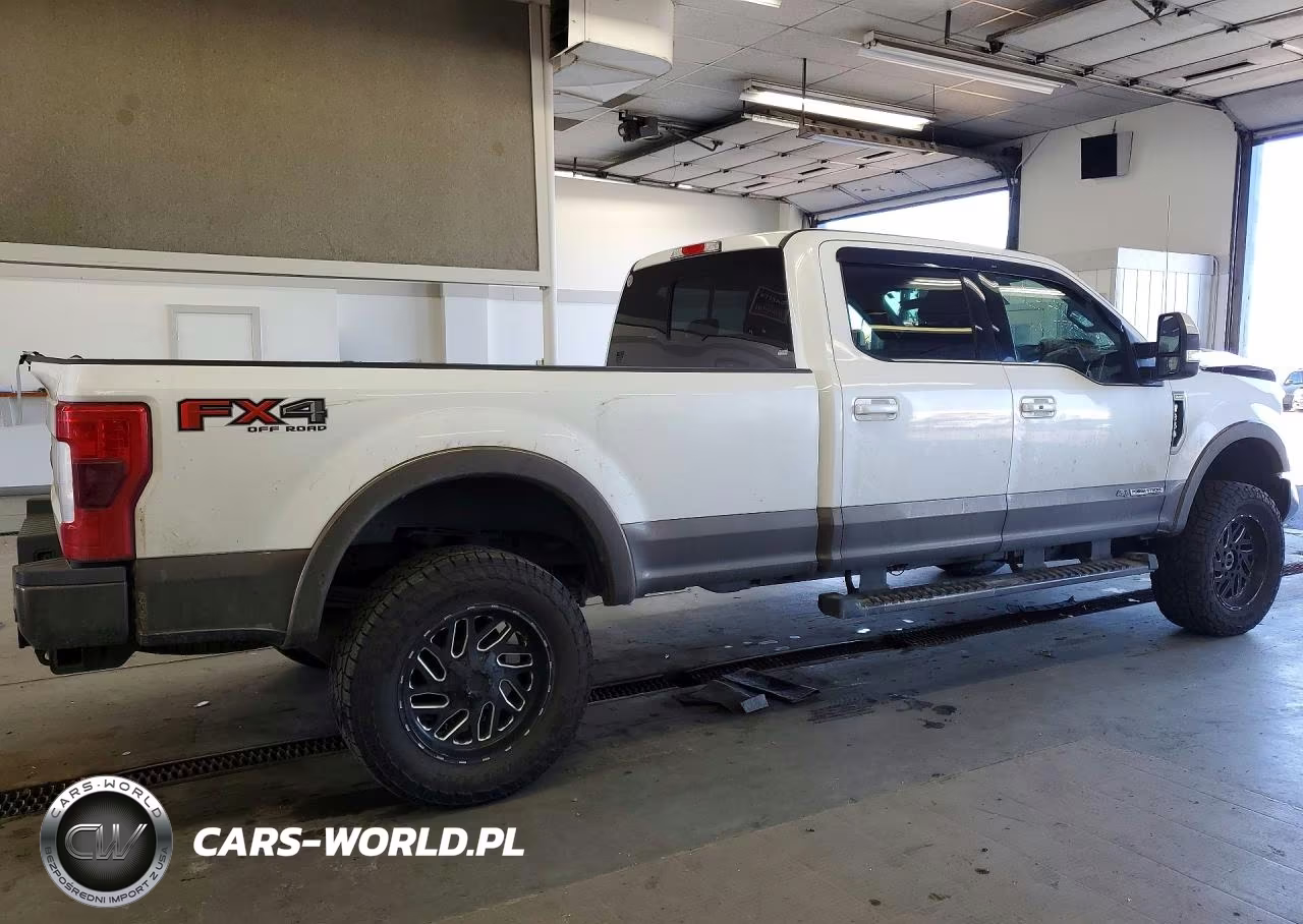 2017 Ford F350 Super Duty VIN:1FT8W3BT5HEB72162 - 3