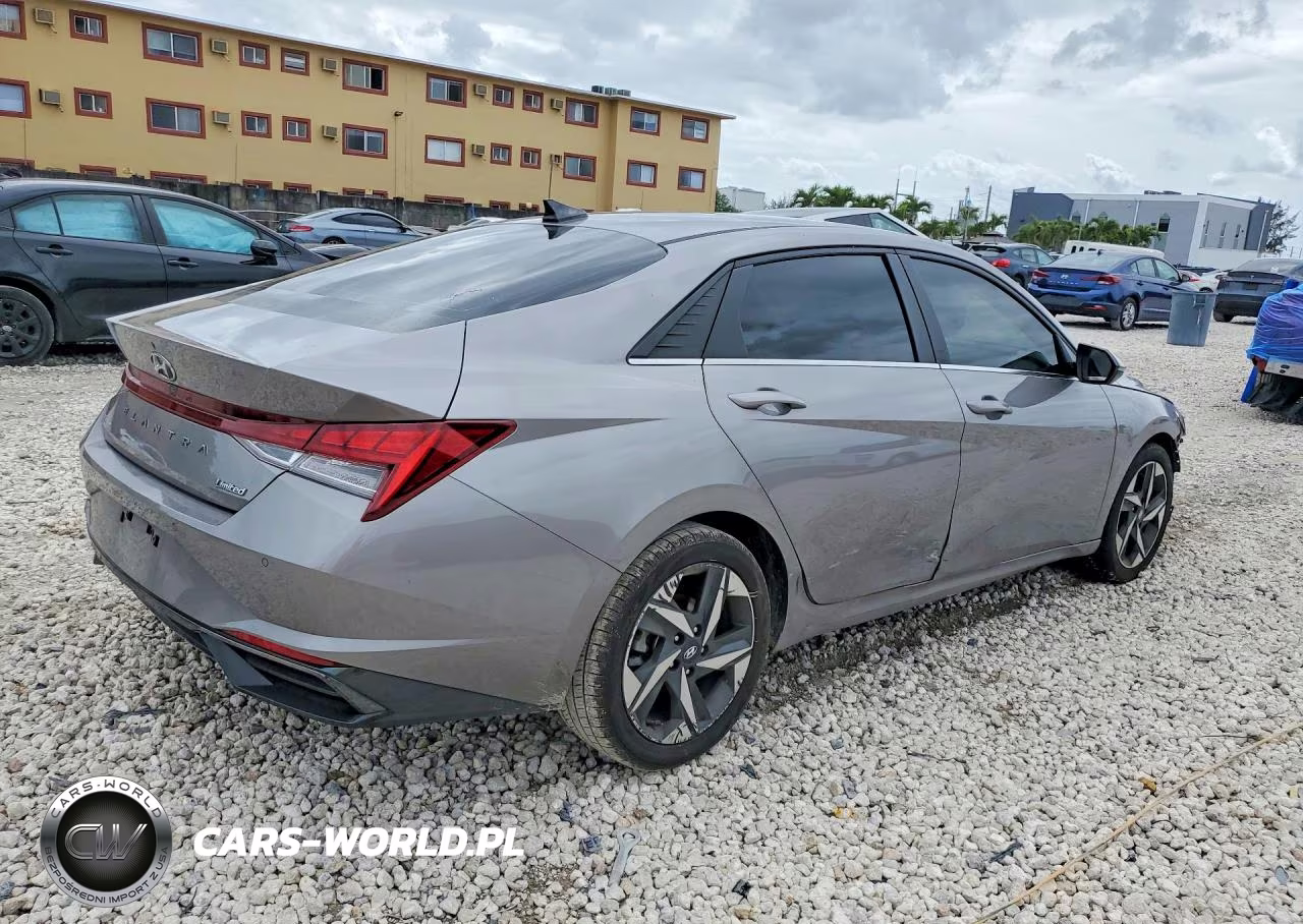 2023 Hyundai Elantra Limited VIN:KMHLP4AG3PU518744 - 3