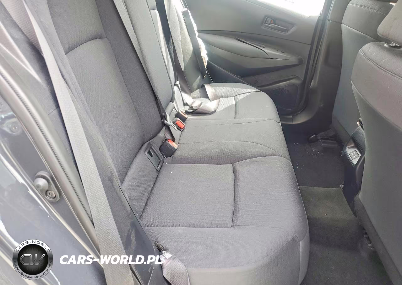 2026 Toyota Corolla Le VIN:5YFB4MDE5TP379579 - 10