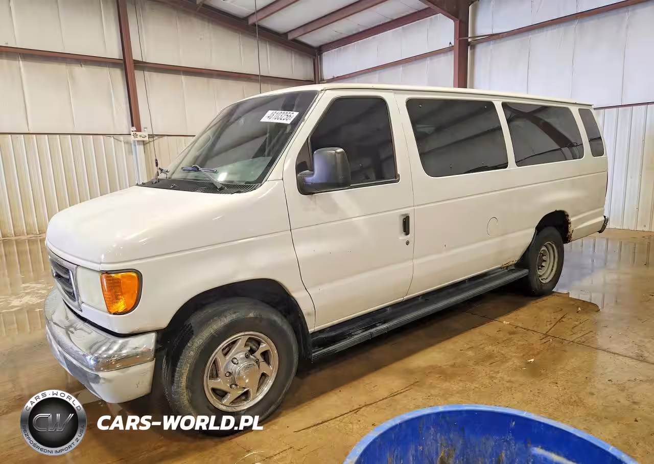 2003 Ford Econoline E350 Super Duty Wagon