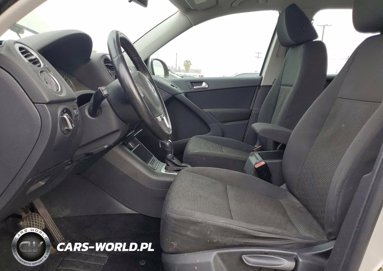 2013 Volkswagen Tiguan S VIN:WVGAV3AX6DW609692 - 7