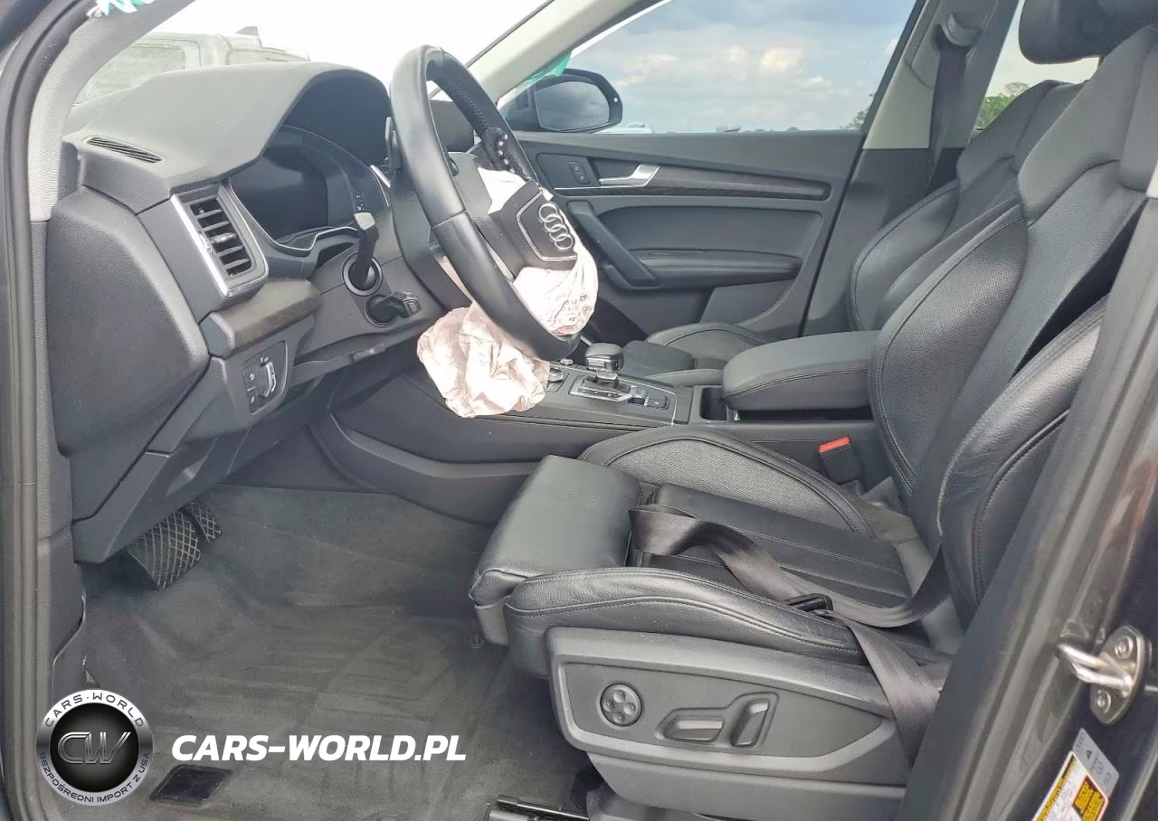 2020 Audi Q5 E Premium Plus VIN:WA1E2AFY4L2045898 - 7