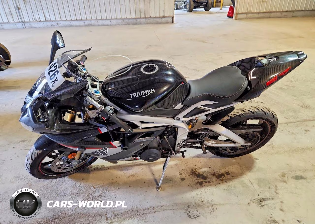 2020 Triumph Motorcycle Daytona Moto2 765 VIN:SMTA204K5LJAA5056 - 3