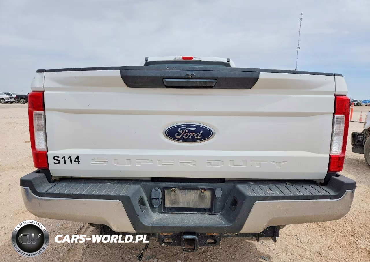 2018 Ford F250 Super Duty VIN:1FT7W2BTXJEC45876 - 6