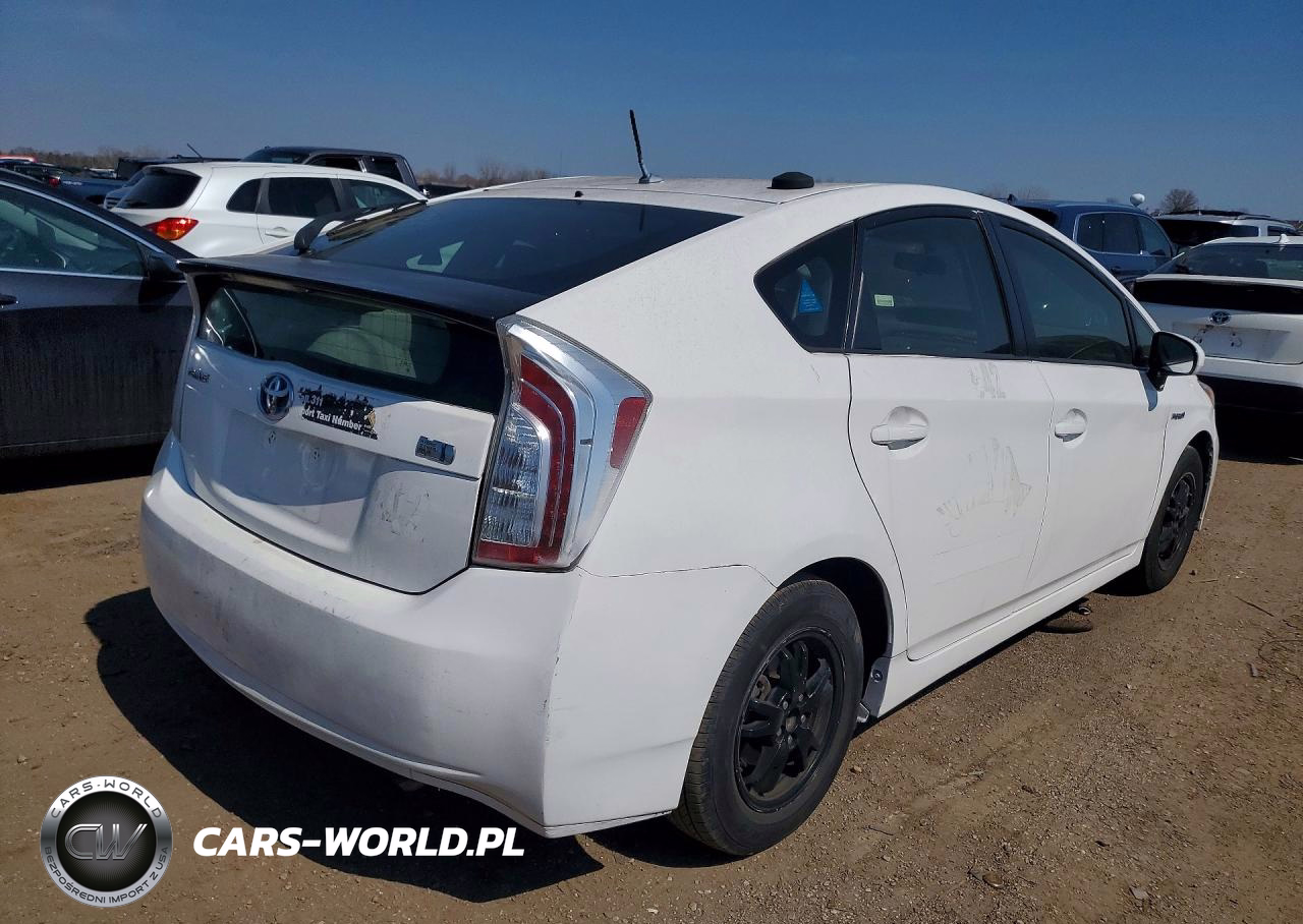 2012 Toyota Prius Two VIN:JTDKN3DU9C5451881 - 3