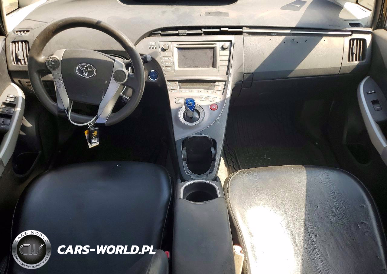 2012 Toyota Prius Two VIN:JTDKN3DU9C5451881 - 8
